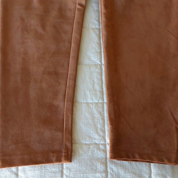 Bagatelle Faux Suede Leggings - Picture 4 of 4